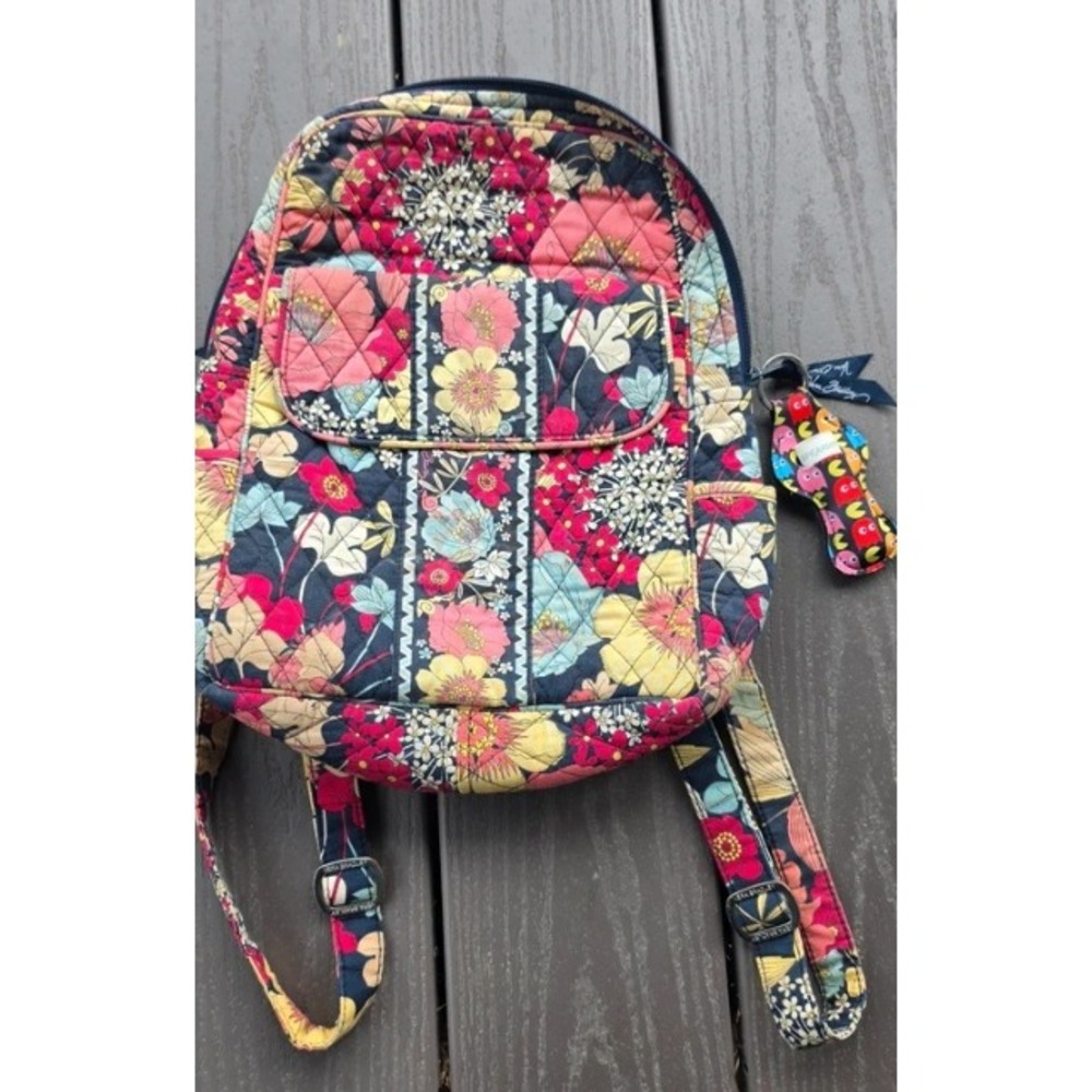 Vera Bradley Backpack Women Small Multicolor Floral Happy Snails Retired Pattern
